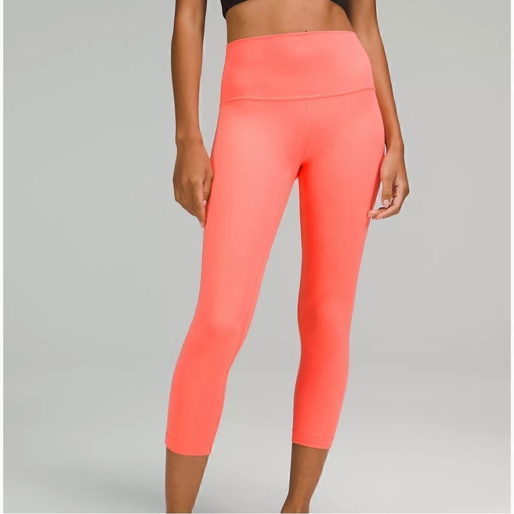 New Lululemon Align HR Crop 23”